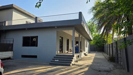 3400 sq. ft Office + Warhouse Availabel For Rent in I-10 Main Road Located