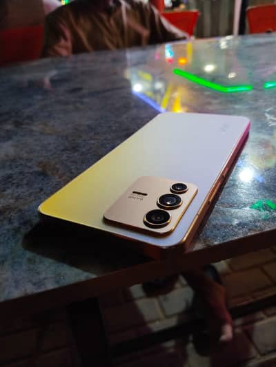 Vivo V23