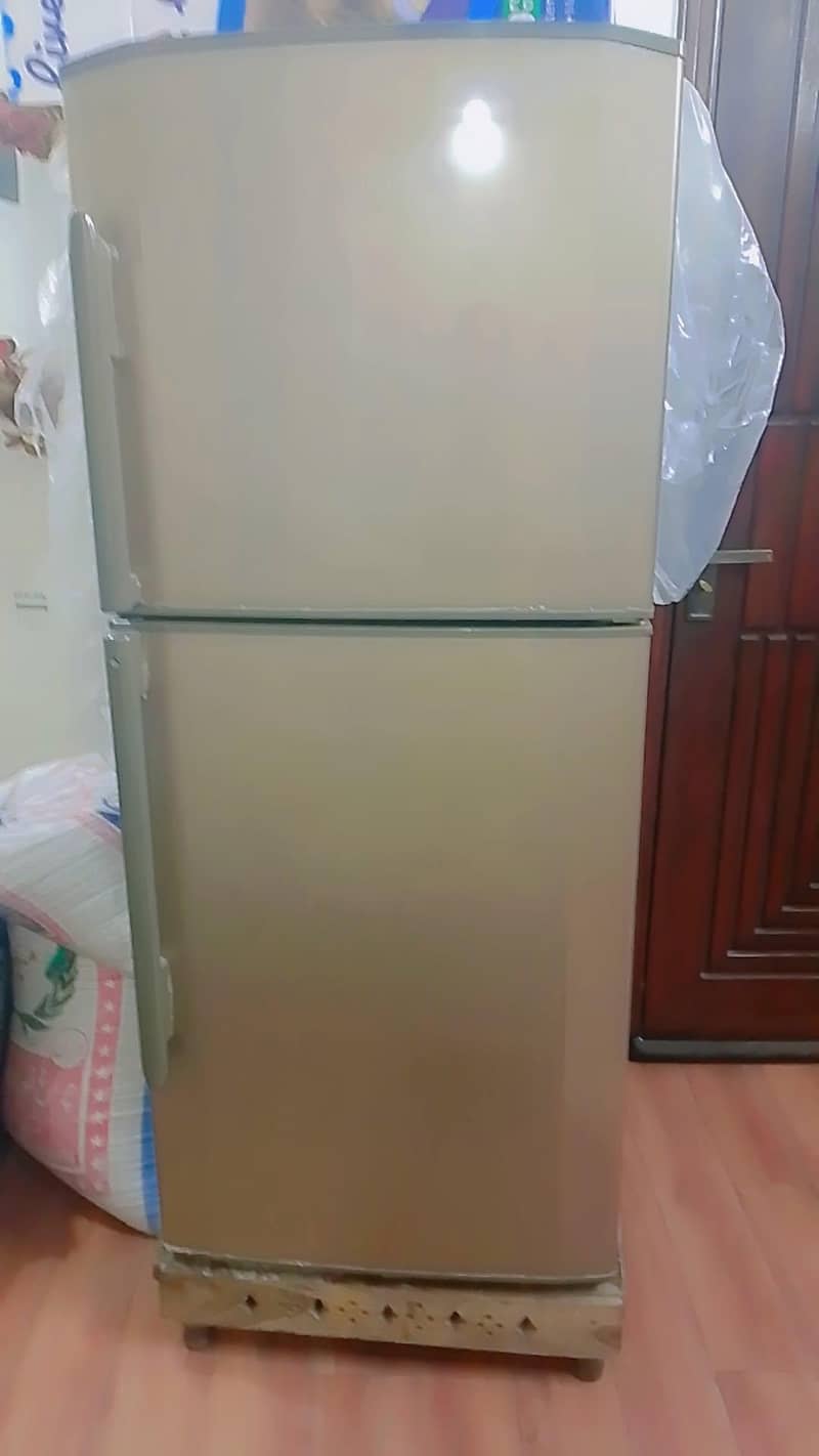 refrigerator 0