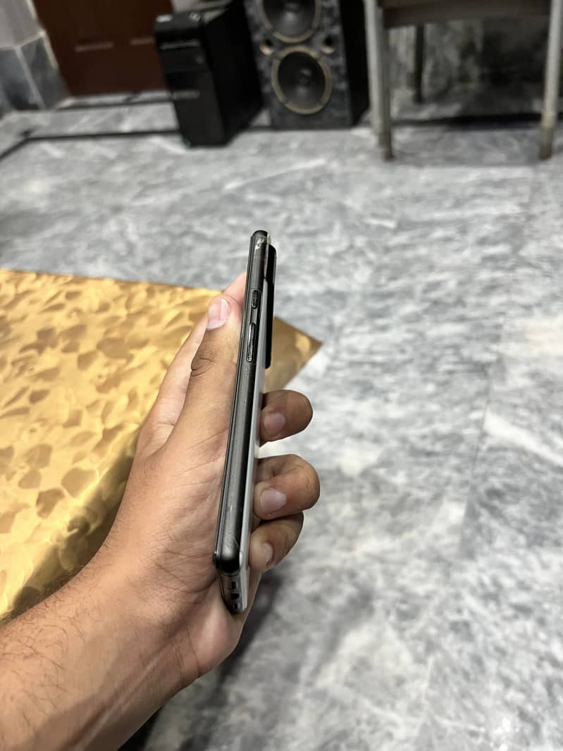 Google Pixel 6 5