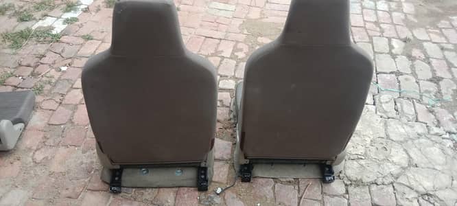 every Suzuki seats