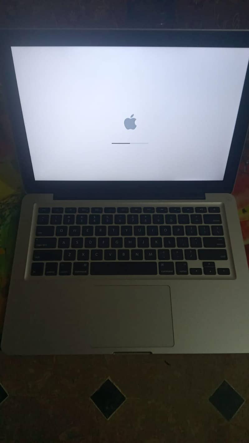 Mac Book Pro 1