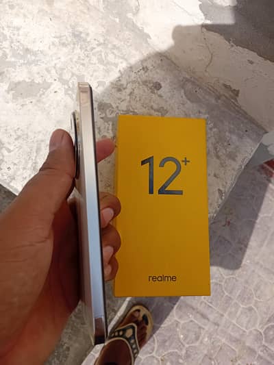 Realme 12 Plus
