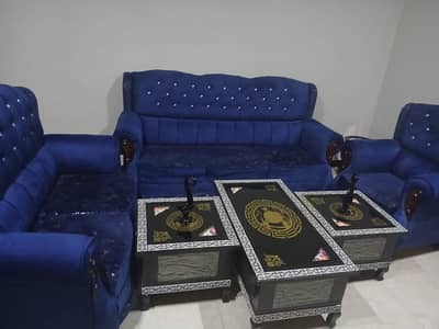 Luxury-shape Sofa set and with Table set three piece