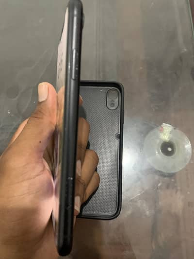 Apple iPhone XR