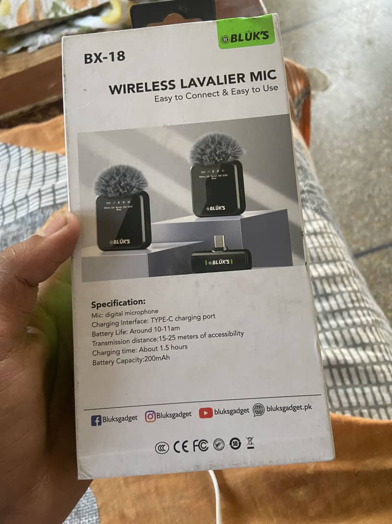Bluks wireless mic 1