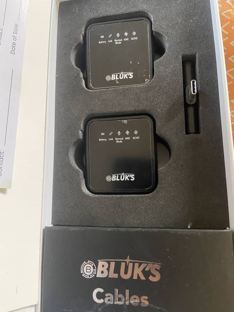 Bluks wireless mic 3