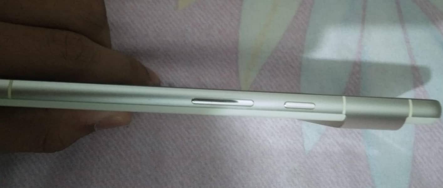 Google Pixel 7 5
