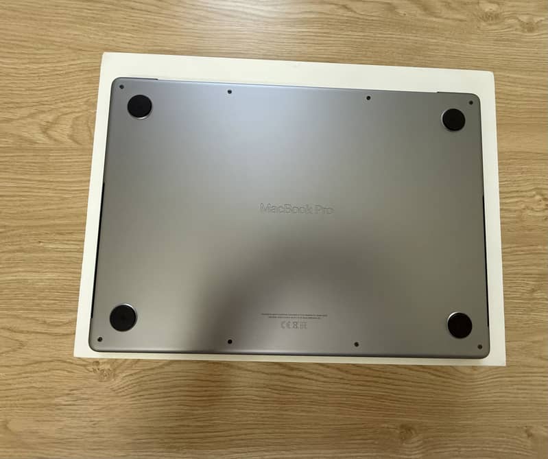 MacBook Pro M3 1