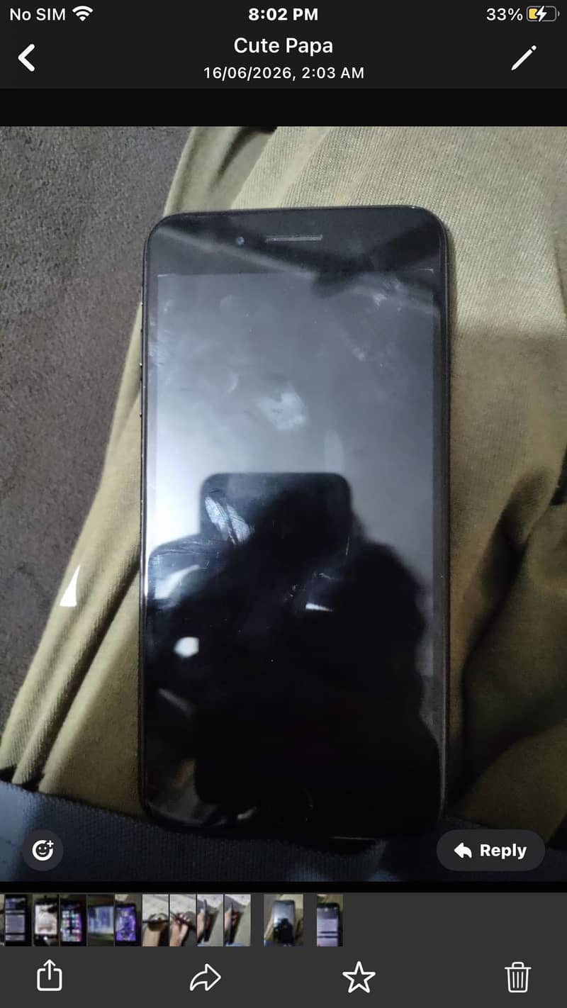 Apple iPhone 7 Plus 0