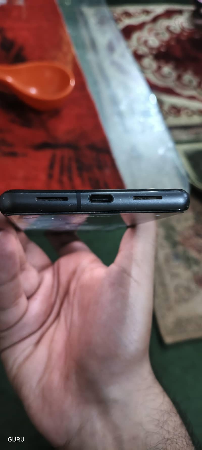 Google Pixel 7 4