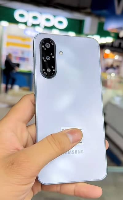 Samsung Galaxy A17