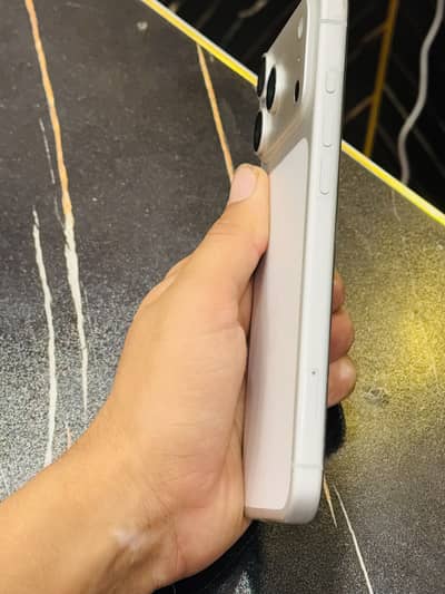 Apple iPhone 17 Pro Max silver