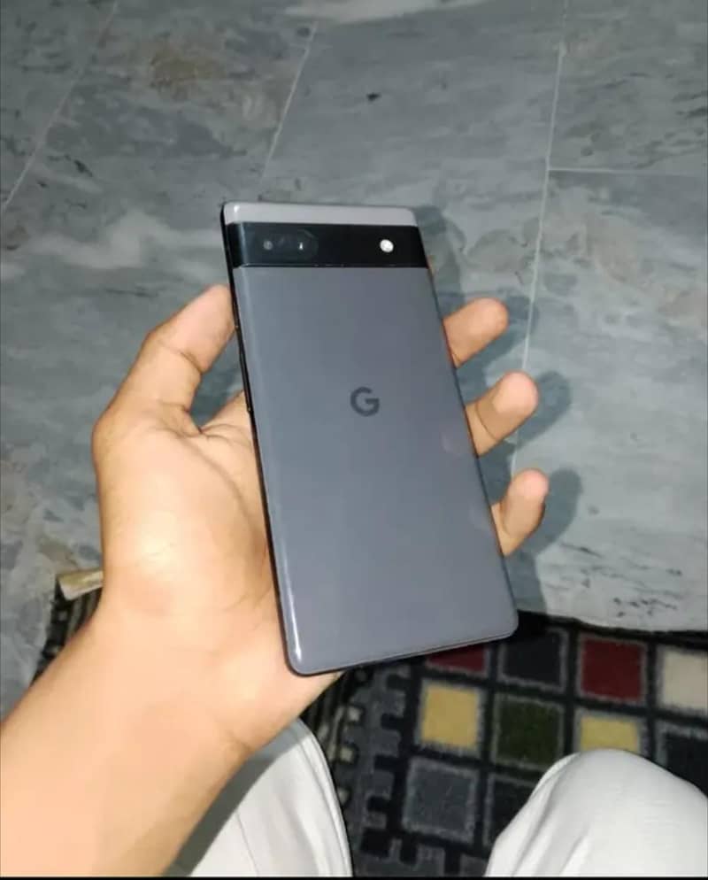 Google Pixel 6a 1
