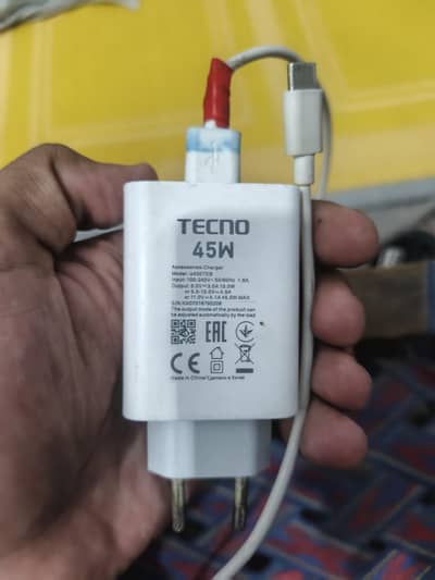Tecno CAMON 40 Pro