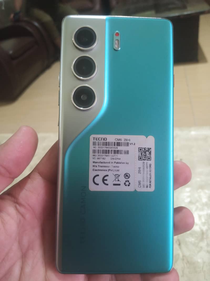 Tecno CAMON 40 Pro 2