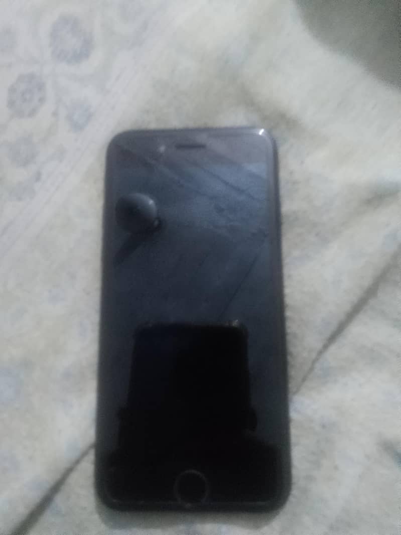 Apple iPhone 7 1