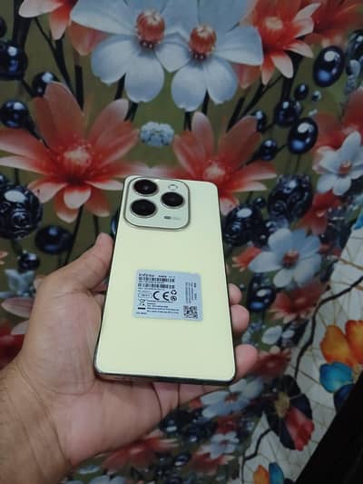 Infinix Hot 40