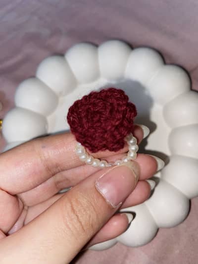Preal crochet ring