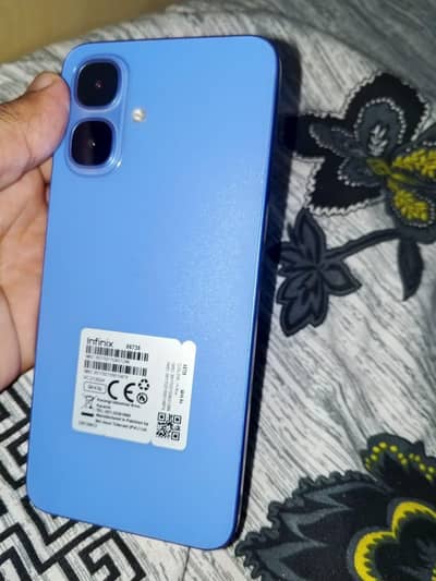 Infinix smart 10 4+4/64
