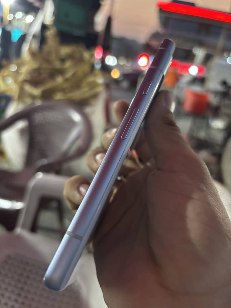 Google Pixel 7A 2