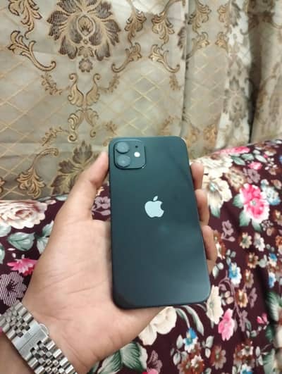 Apple iPhone 12