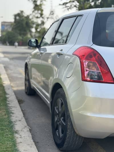 Suzuki Swift 2013