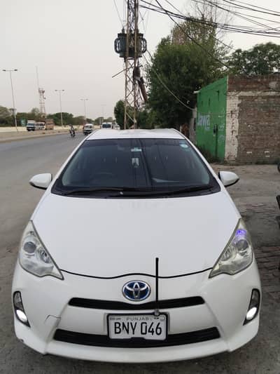 Toyota Aqua 2013
