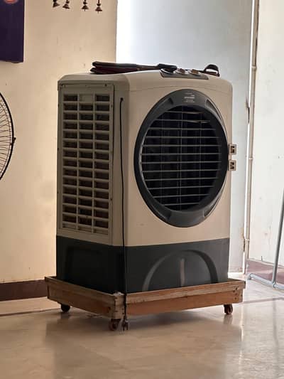 Mitsubishi Plus Full Size Air Cooler with Custom-Made Wooden Trolley