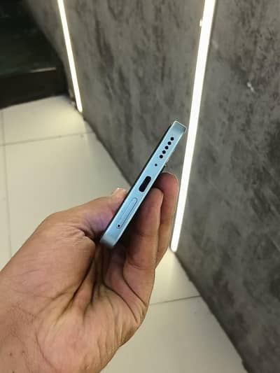 Realme Note 13