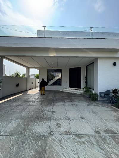 One Kanal Straight Line Designer Portion For Rent DHA Phase 6 Lahore