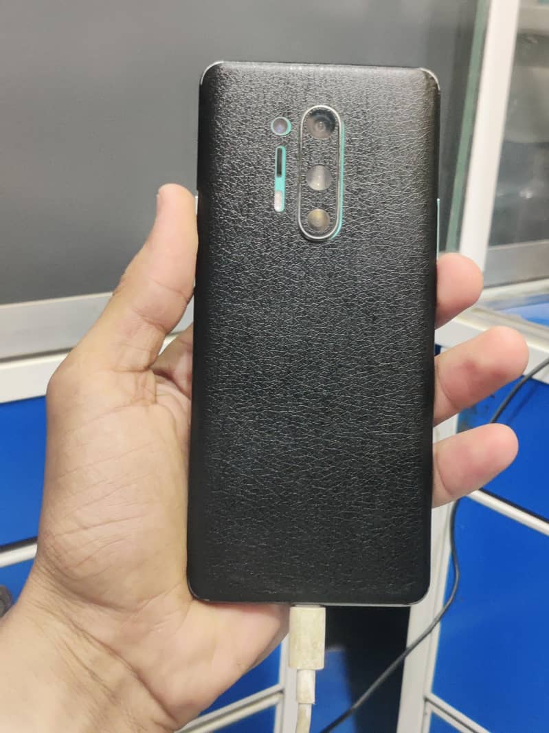 One Plus 8 Pro 0