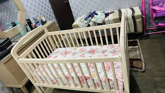 Baby bed Off-White color + New Mattress really comfortable for sale