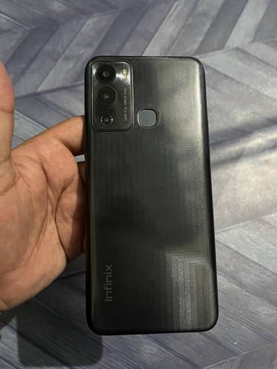 Infinix Hot 12i
