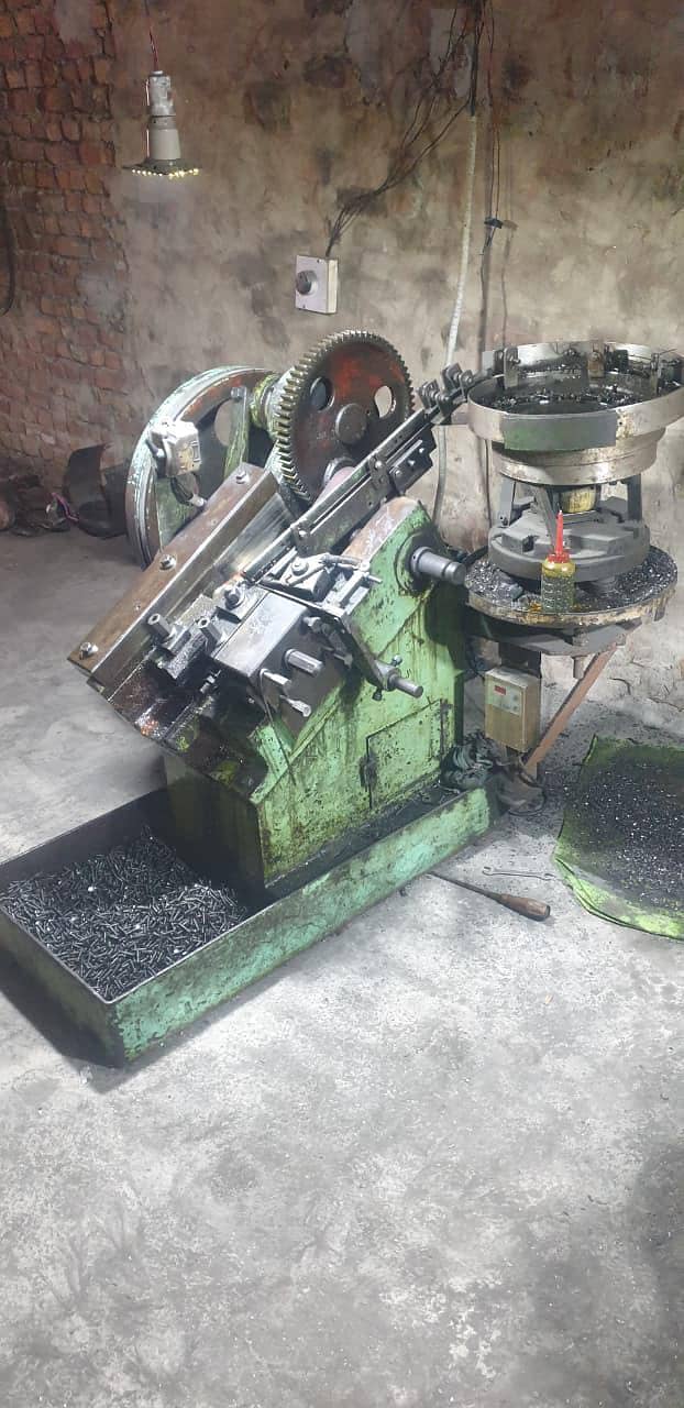 bolt making machine 4