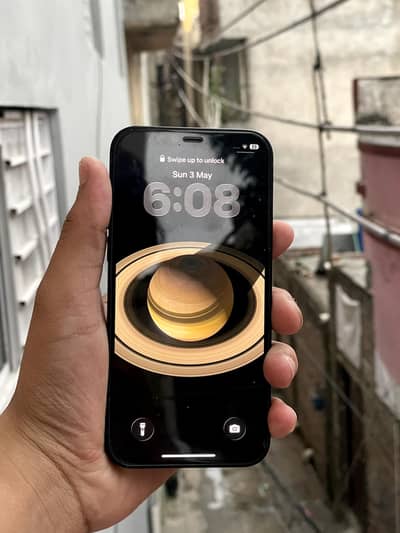 Apple iPhone 12