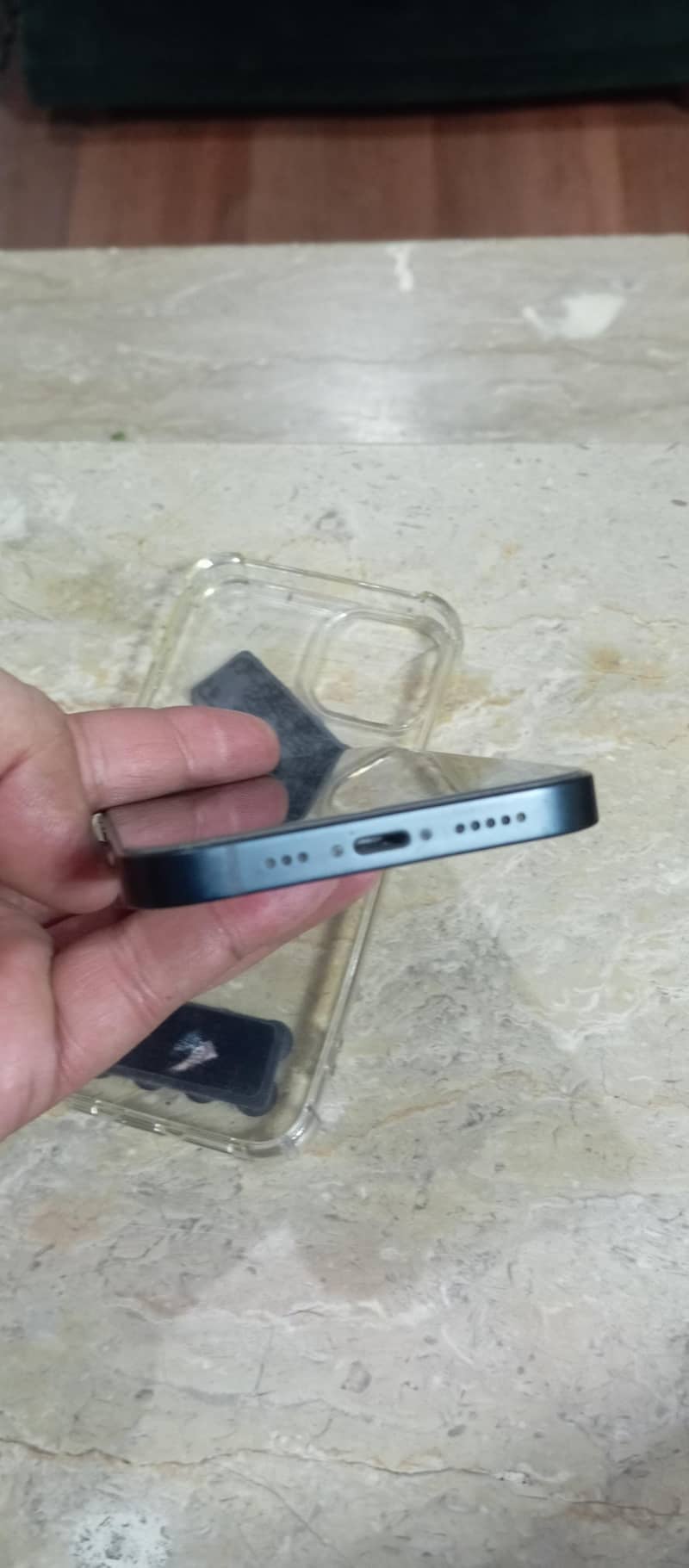 Apple iPhone 14 3