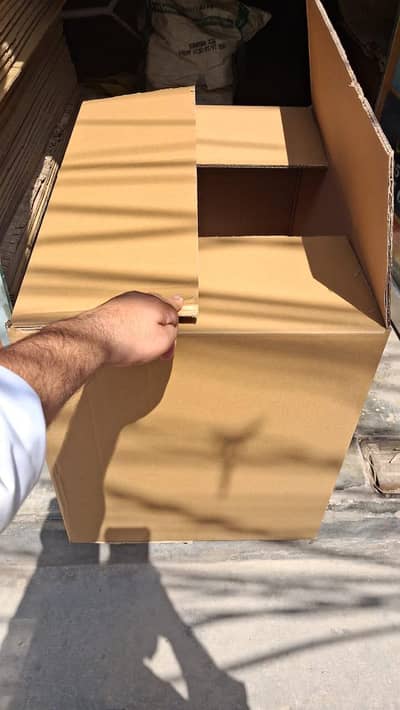 Cartons Boxes/Cargo Boxes/packing material /Bubble wrap Flyers