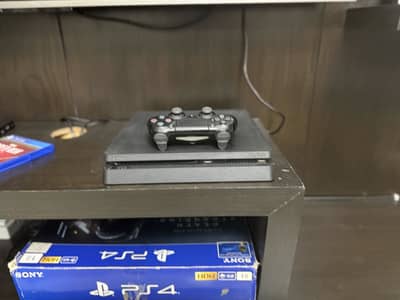 Sony playstation 4 1TB with 3 discs