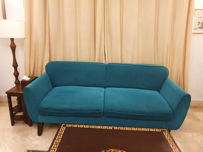 3-Seater Sofa - Excellent Condition -  Blue – Wooden Legs - Used