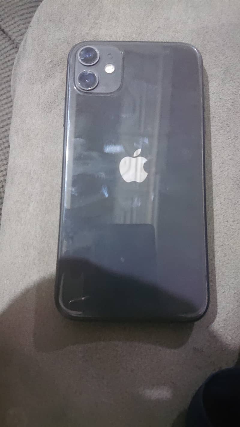 Apple iPhone 11 4