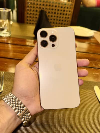 All Original IPhone 16 Pro Max JV 256 GB 98% Battery Health
