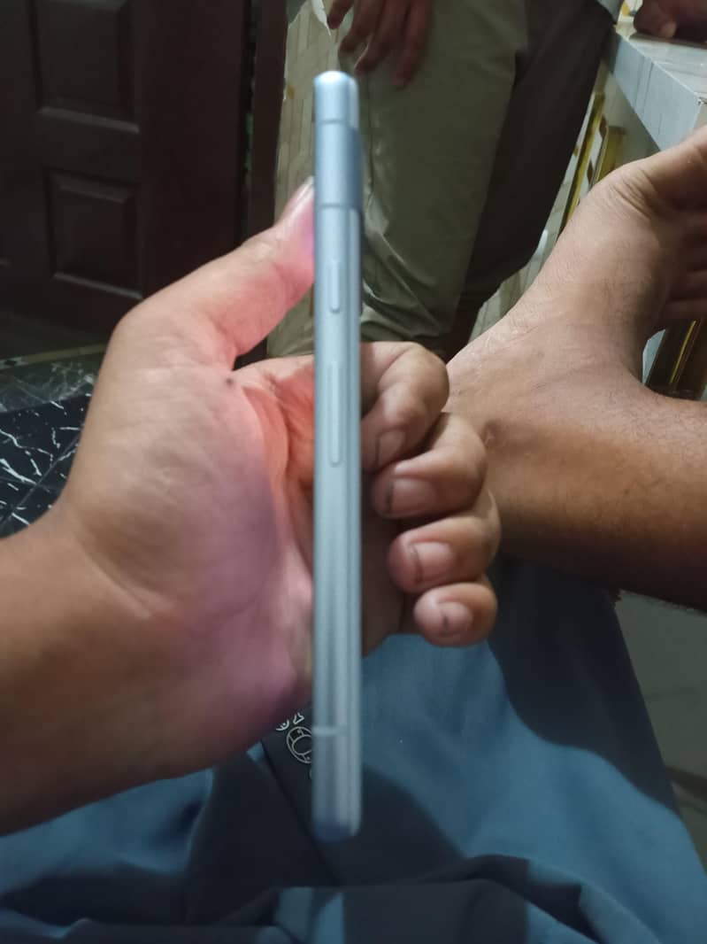 Google Pixel 7a 1
