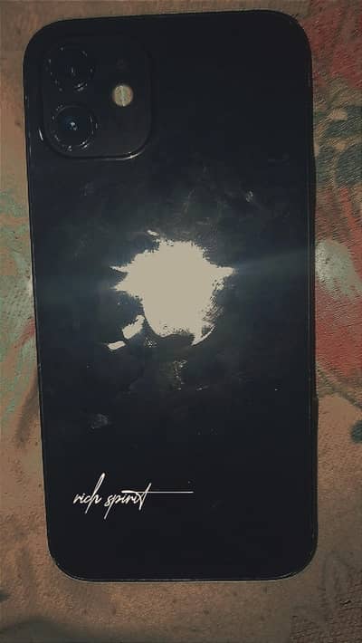 IP 12 64 GB