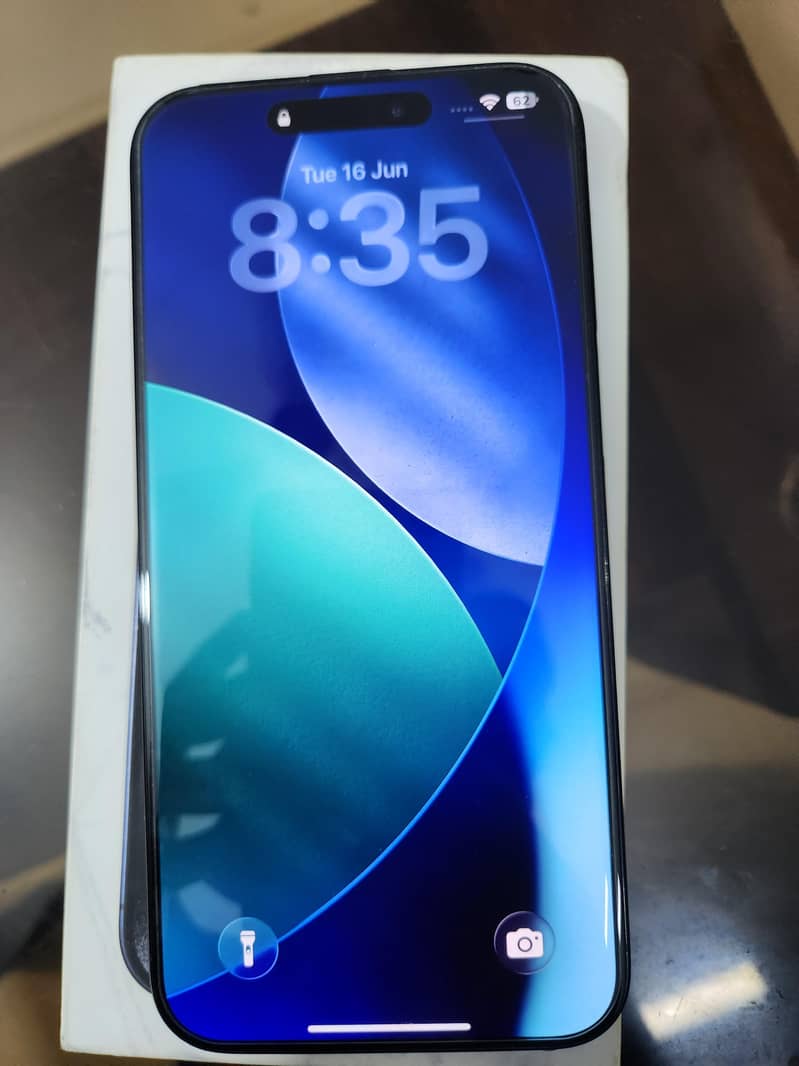 Apple iPhone 15 Pro Max 1
