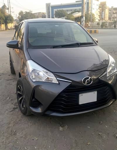 Toyota Vitz 2017