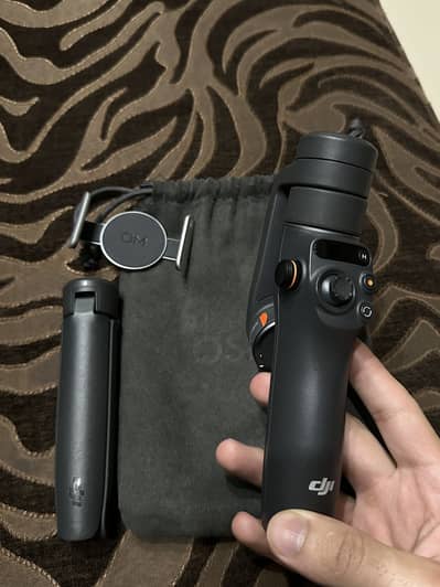 DJI osmo mobile 6