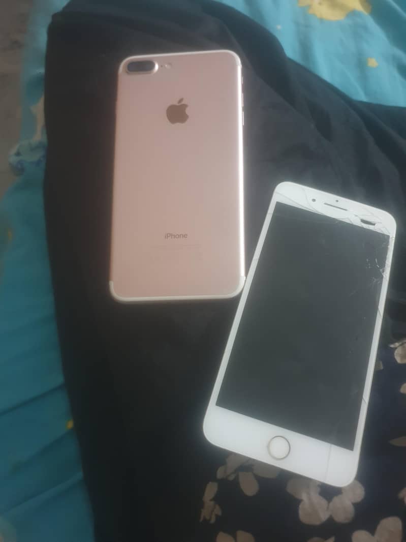 Apple iPhone 7 Plus 1