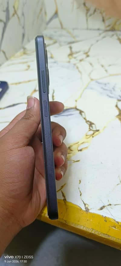 Realme 12