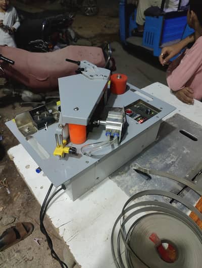 manual edge banding machine